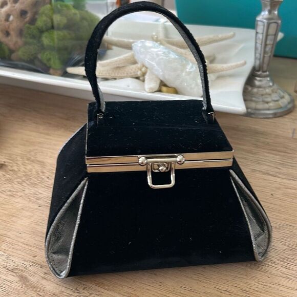 Vintage Toledano 80s large clutch purse. Floral. - Picture 1 of 9